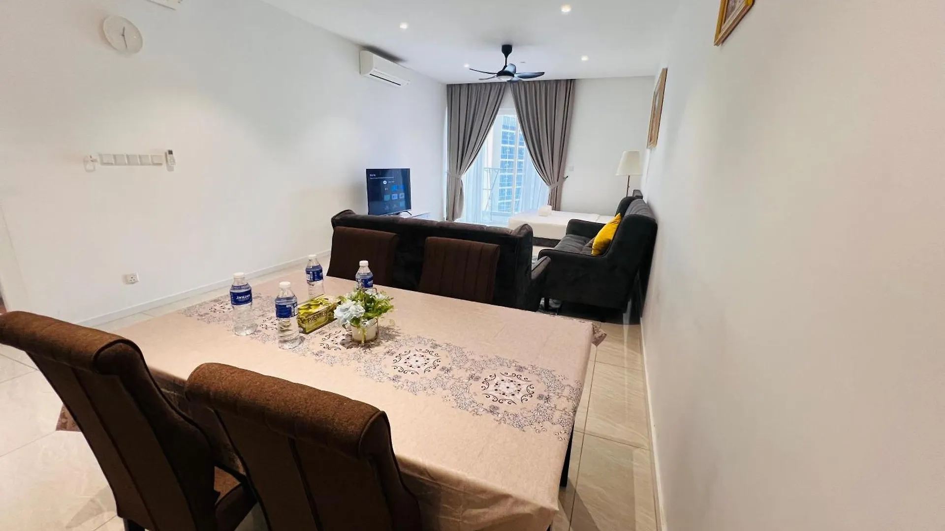 Quill Residences Suites Klcc City View Kuala Lumpur Apartment