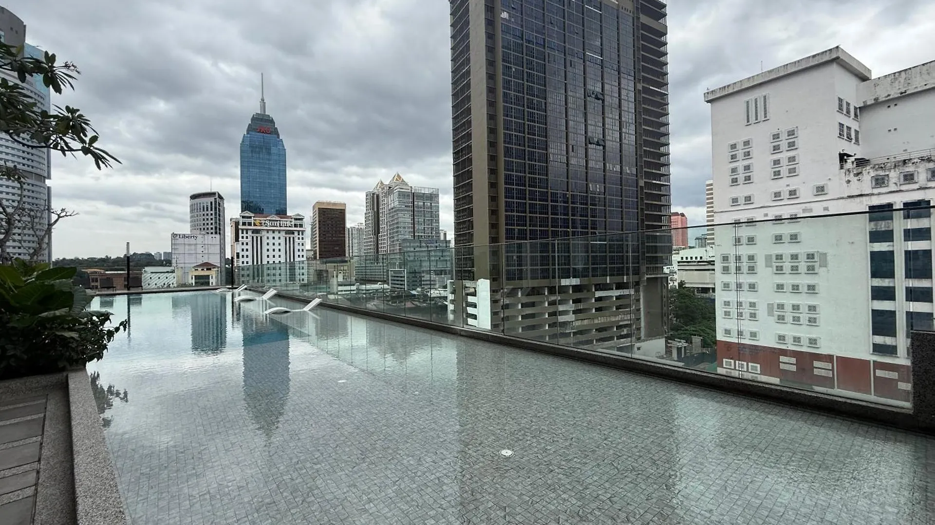 Quill Residences Suites Klcc City View Kuala Lumpur Apartment