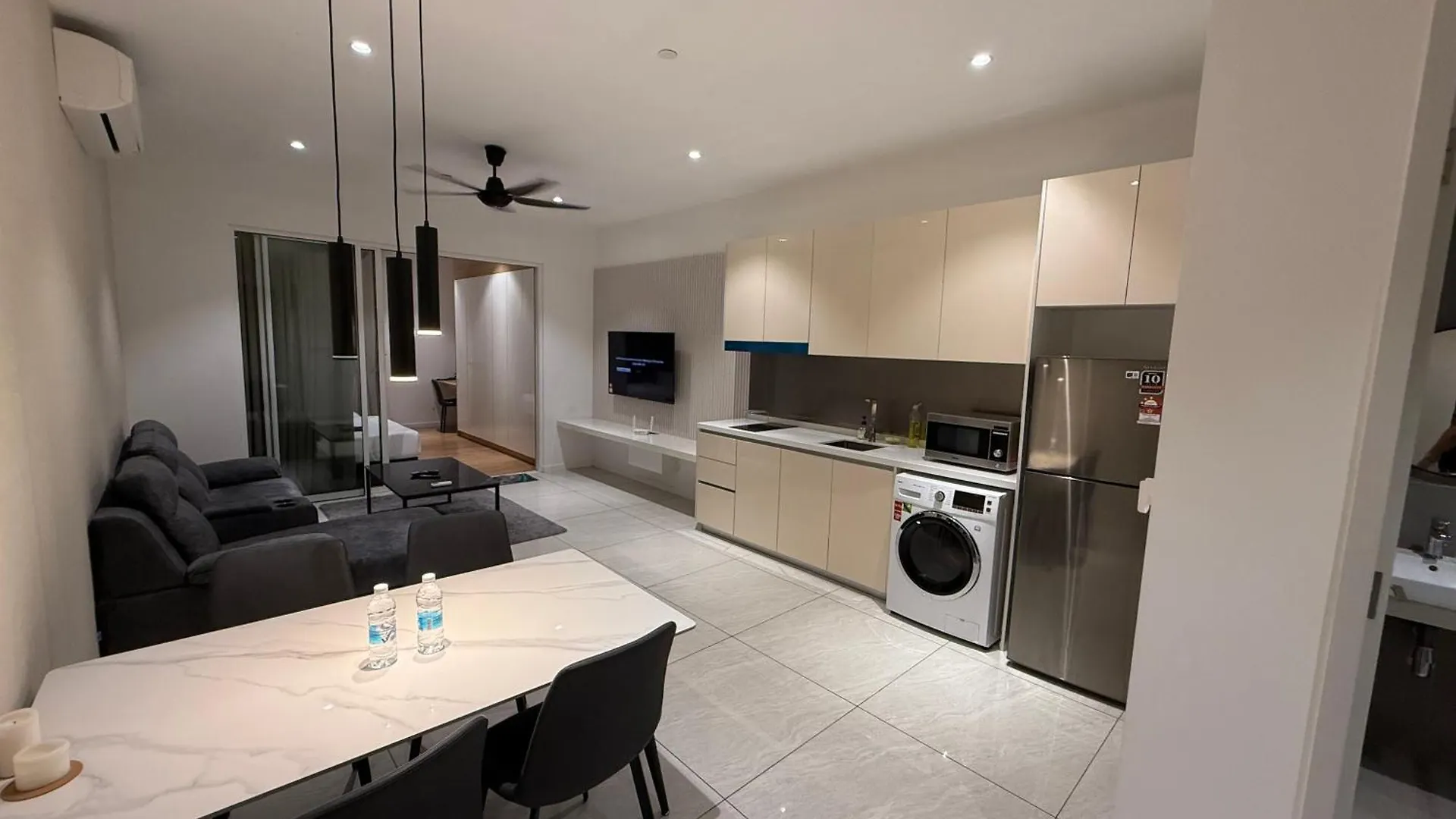 Quill Residences Suites Klcc City View Kuala Lumpur Apartment