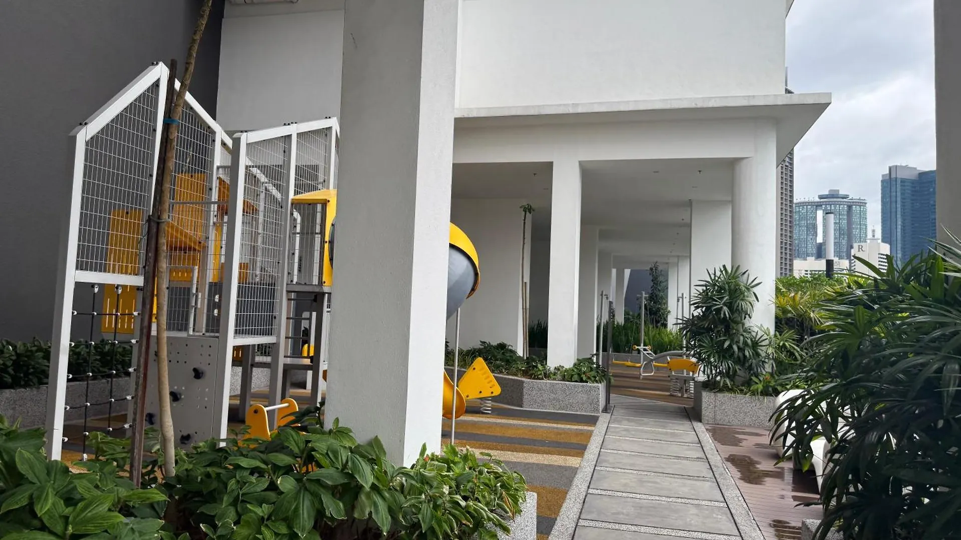 Quill Residences Suites Klcc City View Kuala Lumpur Apartment